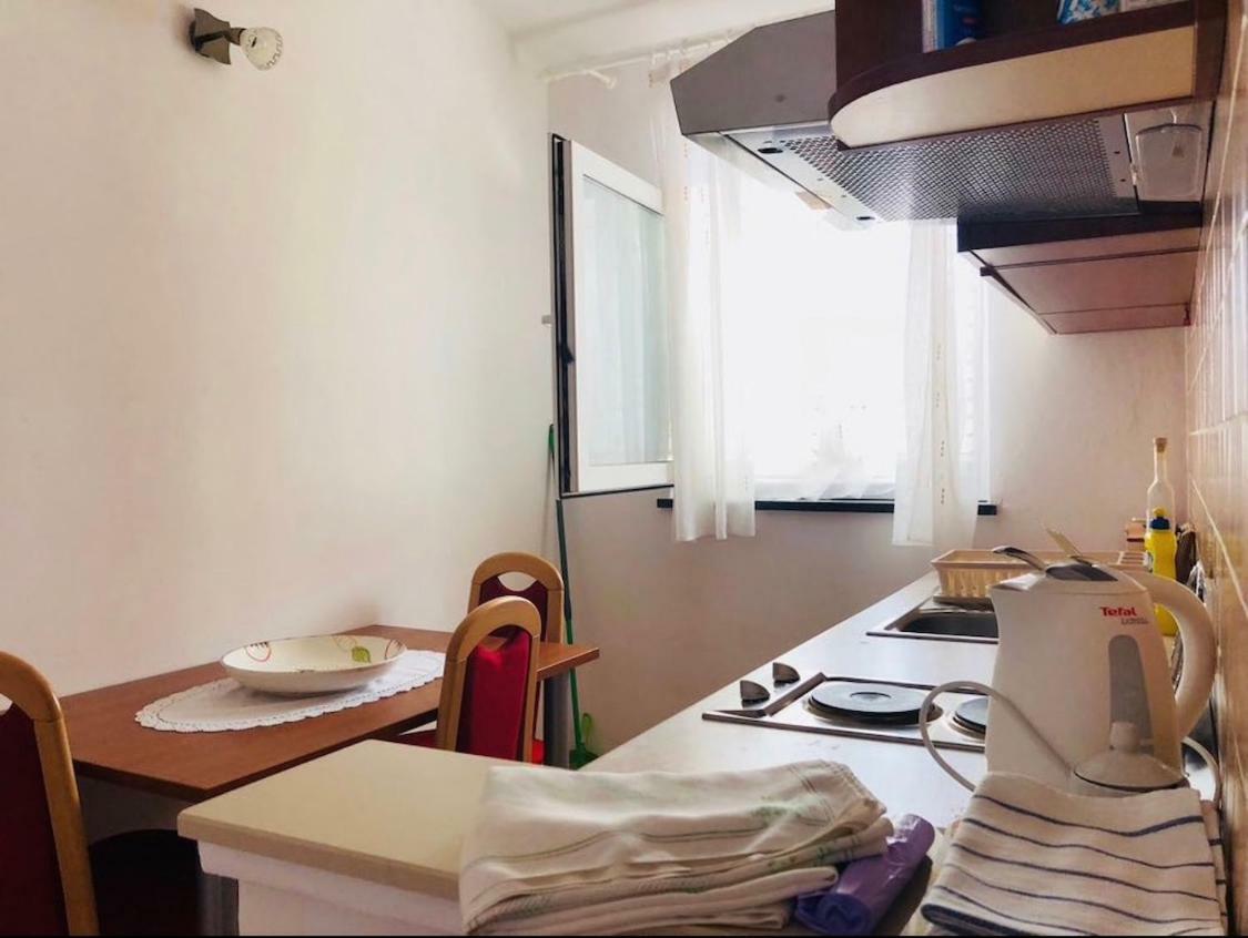 Danijel Apartamento Vir Exterior foto