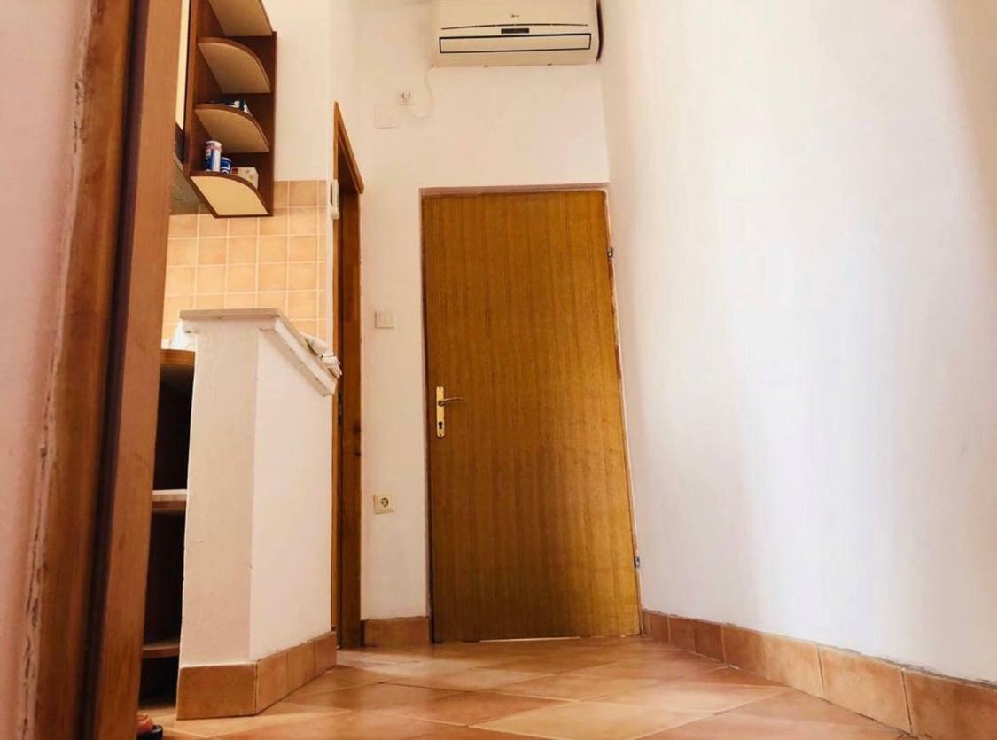 Danijel Apartamento Vir Exterior foto